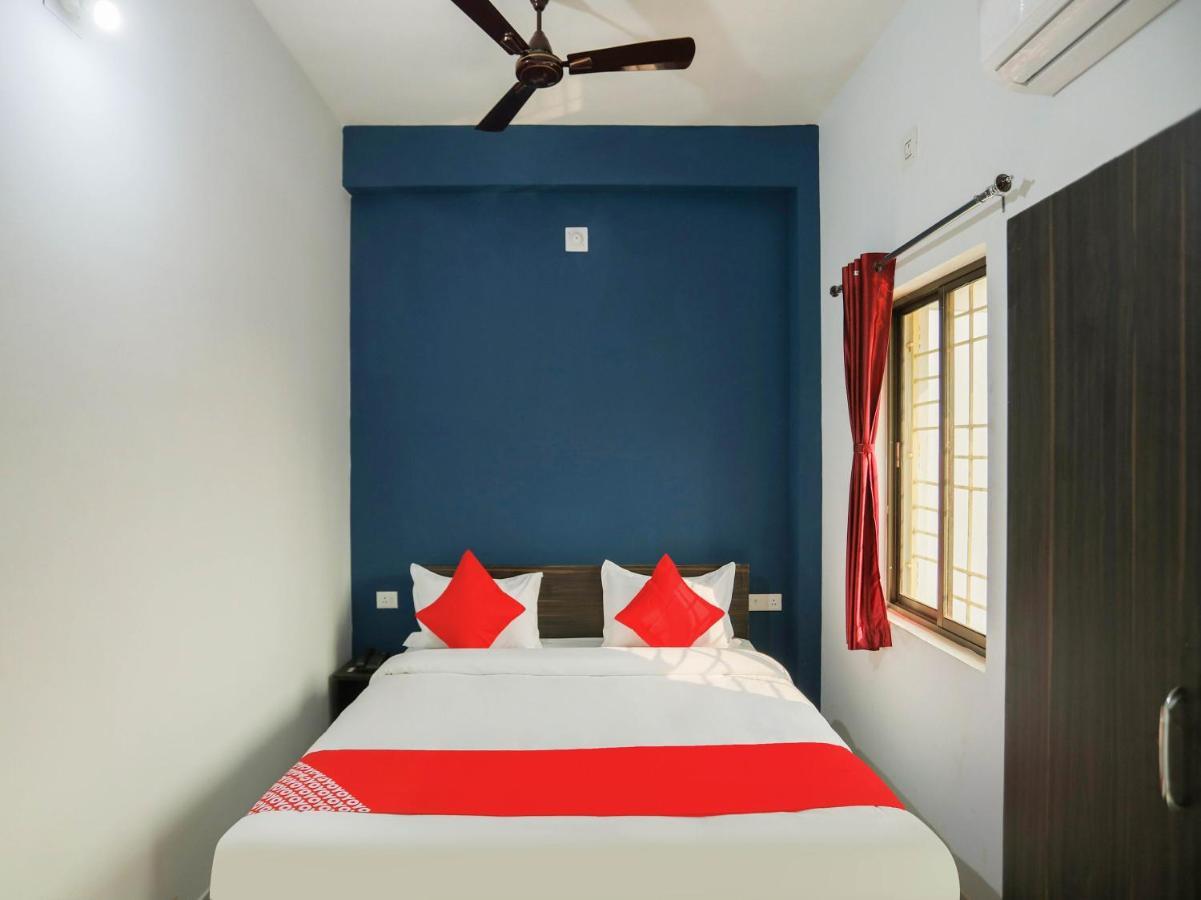 Flagship 76560 Hotel Vanss Bhubaneswar Exterior foto