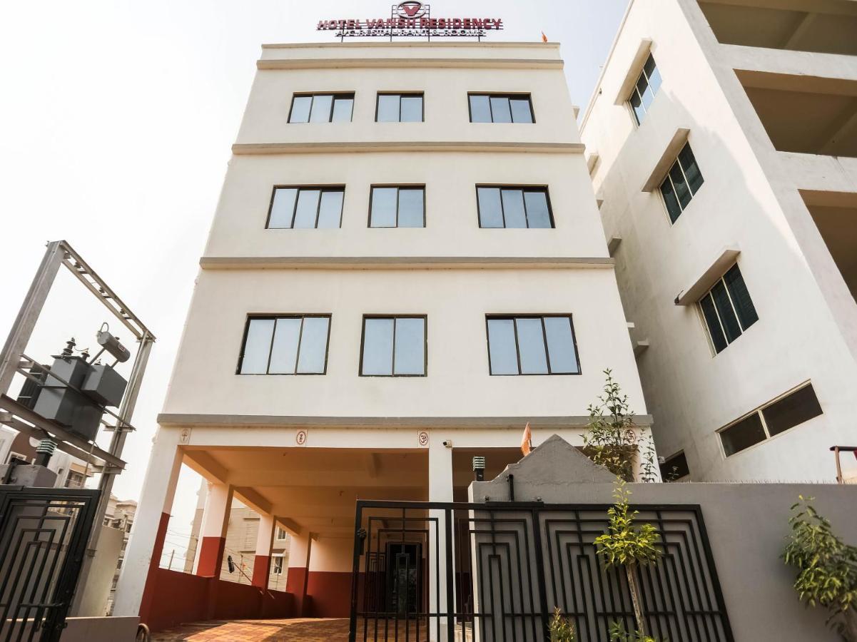 Flagship 76560 Hotel Vanss Bhubaneswar Exterior foto
