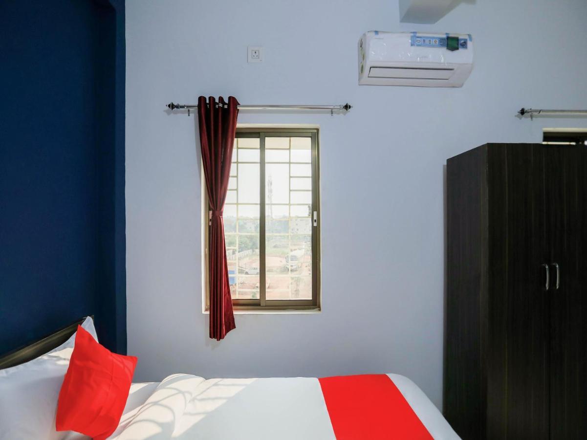 Flagship 76560 Hotel Vanss Bhubaneswar Exterior foto